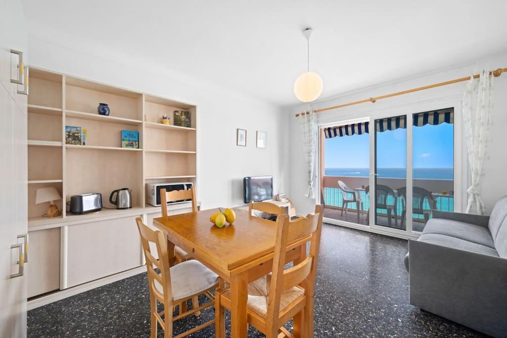 Le Panorama -Vue Exceptionnelle - Dernier Etage - Front De Mer Menton Exterior photo
