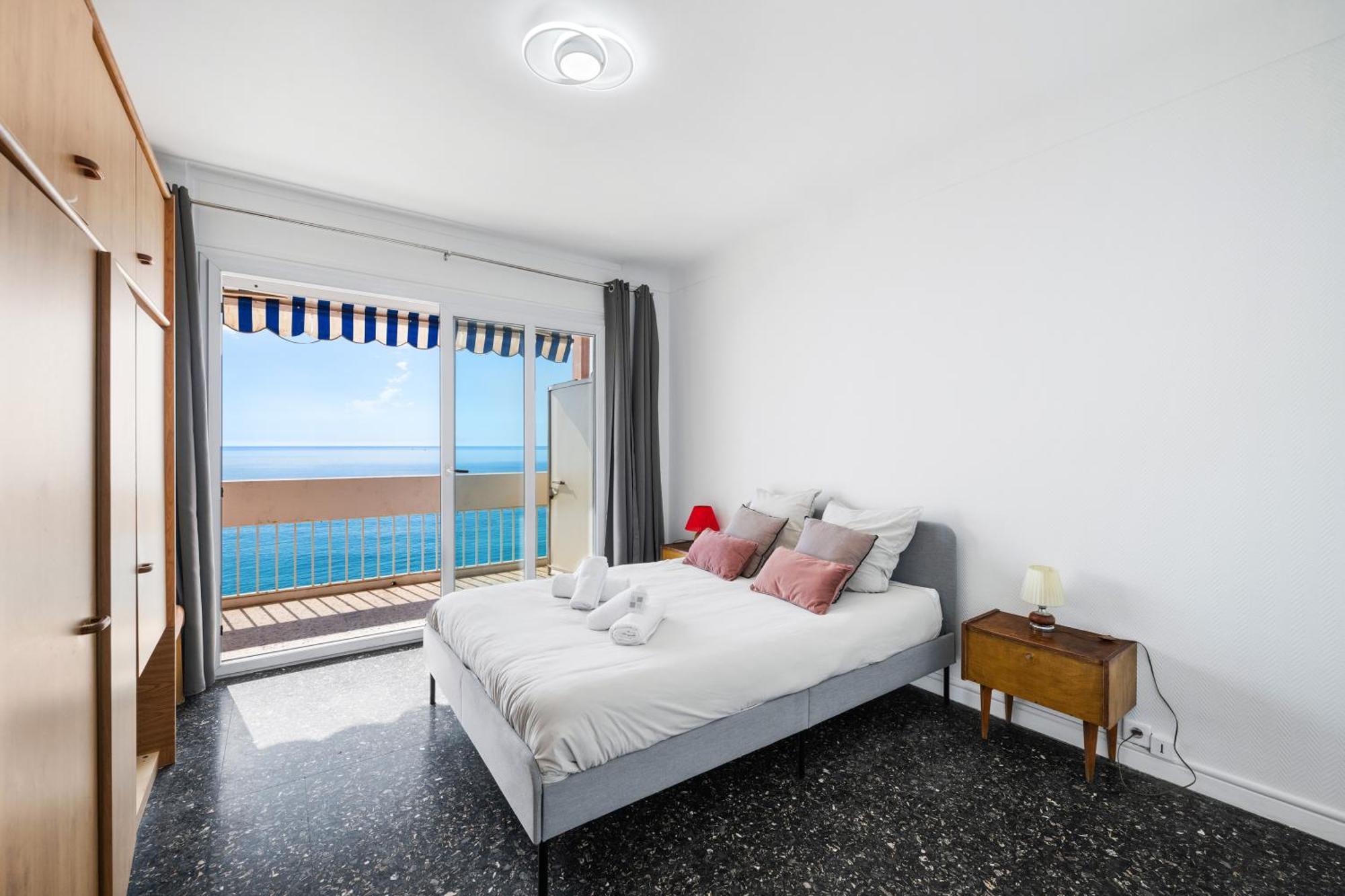 Le Panorama -Vue Exceptionnelle - Dernier Etage - Front De Mer Menton Exterior photo